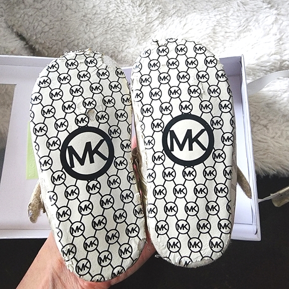 Michael Kors Toddler Size 4 Dress Flats With The Box, In Good Condition - Picture 3 of 6